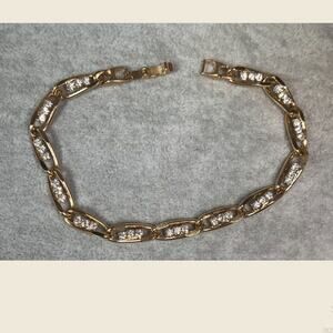 Gold Tone Crystal Link Bracelet Vintage 8 in